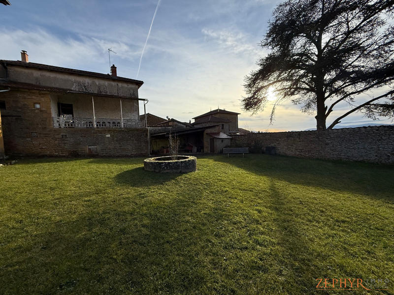 Maison ancienne - 100 m² - 3 pièces