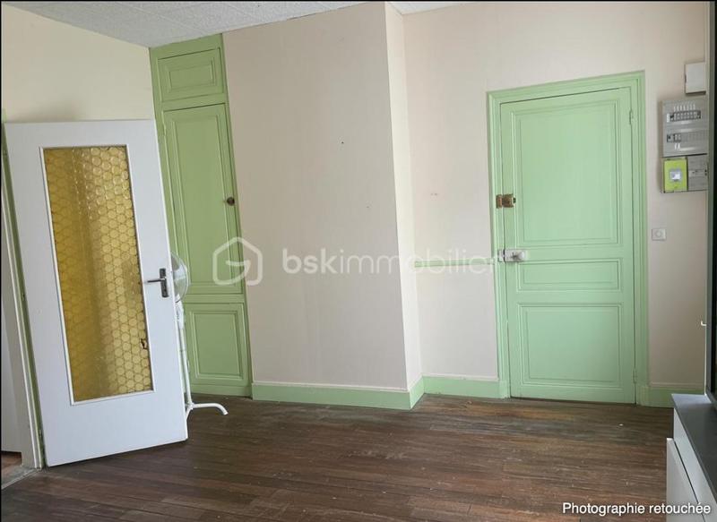 Maison - 272 m² - 10 pièces