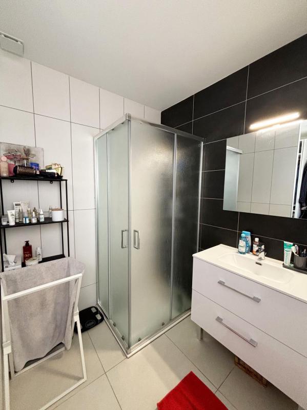 Maison - 192 m² - 7 pièces