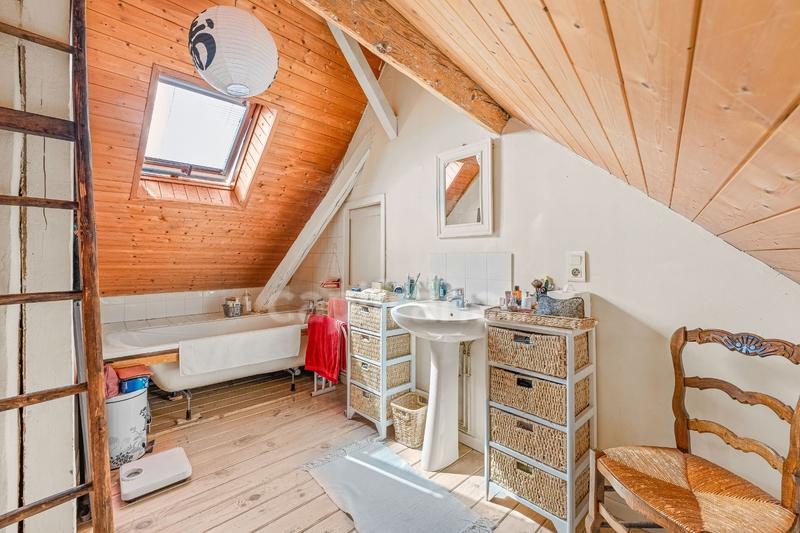 Maison de ville - 260 m² - 10 pièces