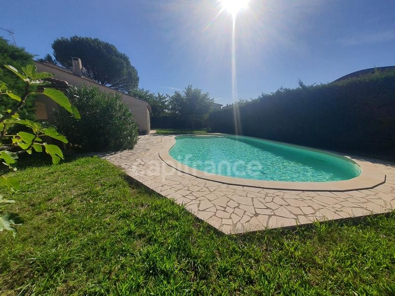 Maison - 150 m² - 5 pièces