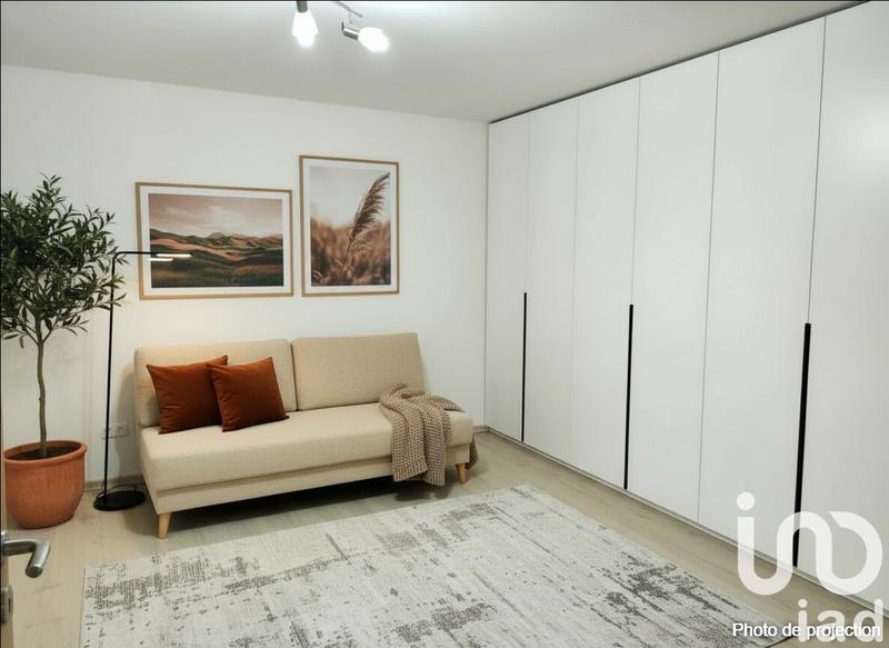 Appartement - 81 m² - 2 pièces