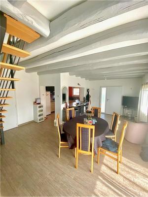 Maison - 90 m² - 6 pièces