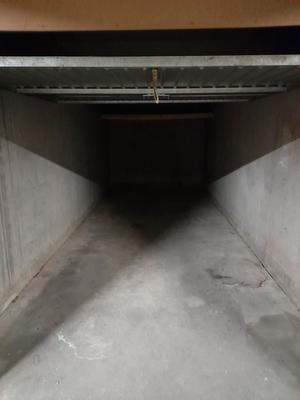 Parking / Garage - 12 m²