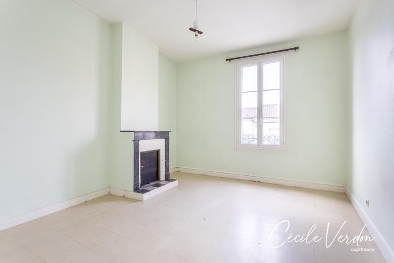 Maison bourgeoise - 200 m² - 8 pièces