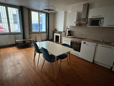 Appartement - 80 m² - 4 pièces