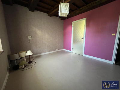 Maison - 96 m² - 4 pièces
