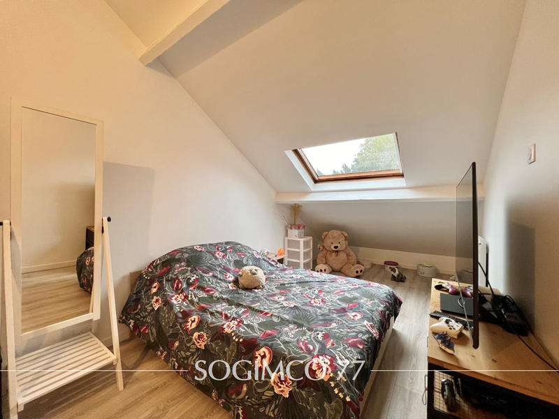 Duplex - 147 m² - 6 pièces