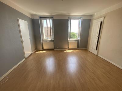 Appartement - 81 m² - 4 pièces