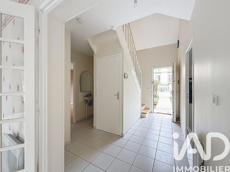 Maison - 141 m² - 6 pièces