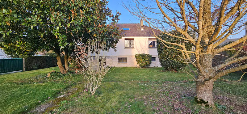 Maison - 110 m² - 4 pièces