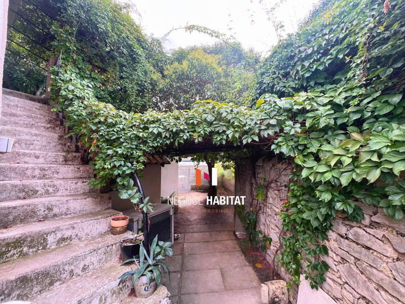 Maison - 128 m² - 4 pièces