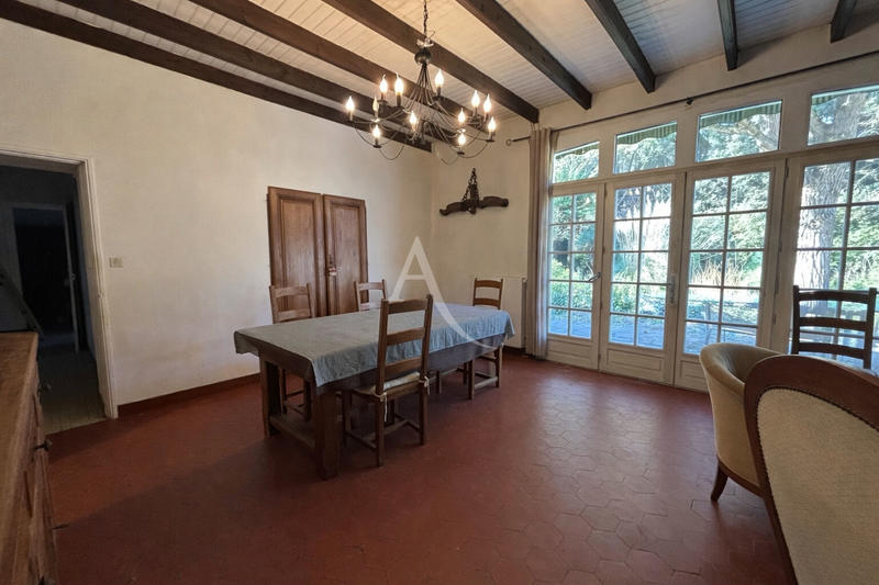 Maison - 130 m² - 8 pièces