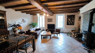 Maison - 157 m² - 6 pièces