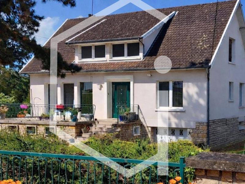 Maison - 159 m² - 6 pièces