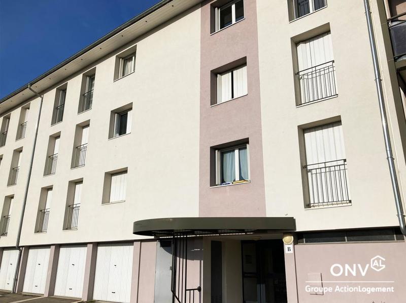 Appartement - 93 m² - 5 pièces