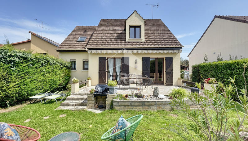 Maison - 107 m² - 5 pièces