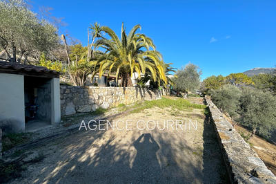 Maison - 102 m² - 4 pièces