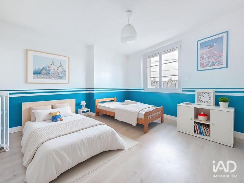 Maison - 244 m² - 6 pièces