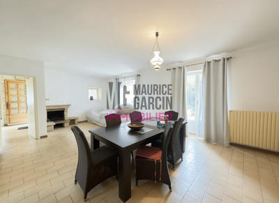 Maison - 162 m² - 7 pièces