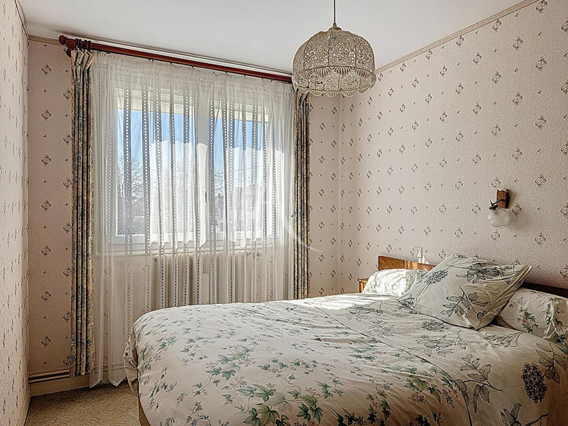 Maison - 92 m² - 5 pièces