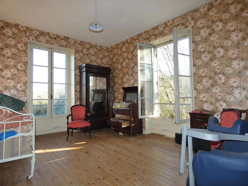 Maison - 160 m² - 7 pièces