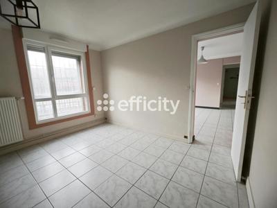 Appartement - 75 m² - 4 pièces