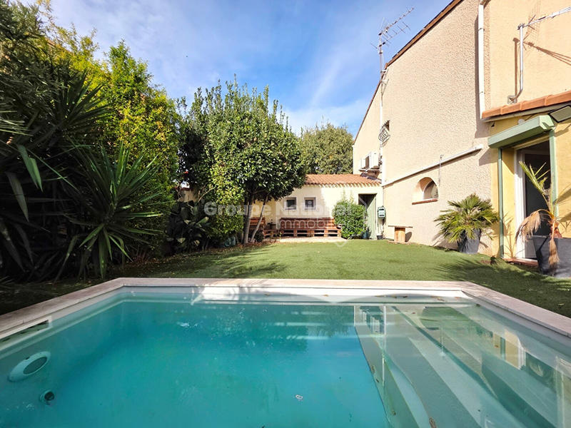 Maison - 110 m² - 5 pièces