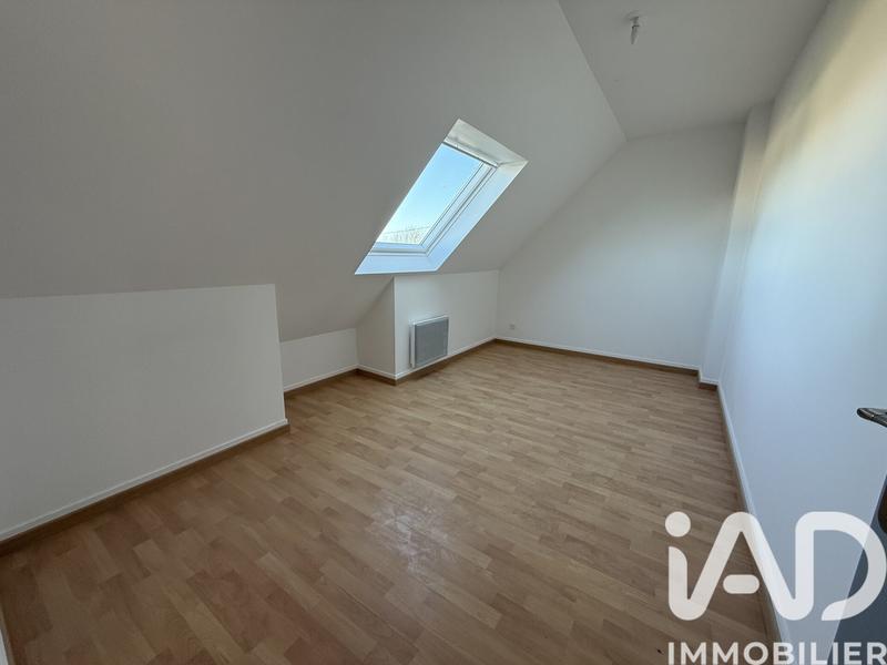 Maison - 113 m² - 9 pièces