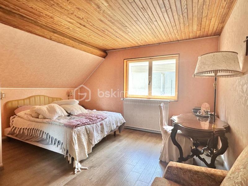 Corps de ferme - 170 m² - 9 pièces