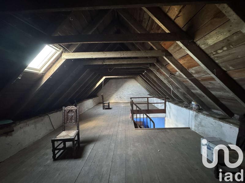 Maison - 200 m² - 4 pièces