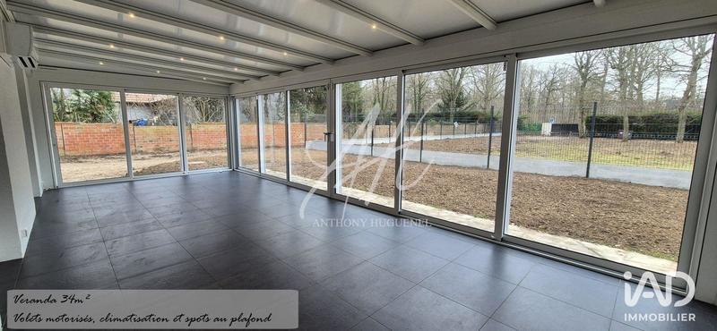 Maison - 256 m² - 6 pièces