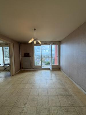 Appartement - 89 m² - 4 pièces