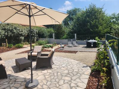 Maison - 195 m² - 3 pièces