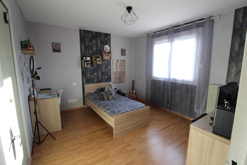 Villa - 93 m² - 6 pièces