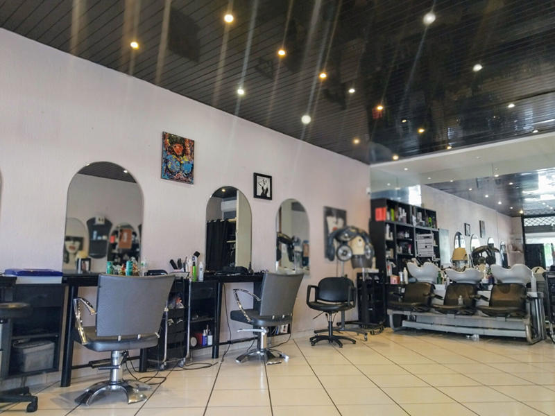 Local commercial - 57 m² - 3 pièces