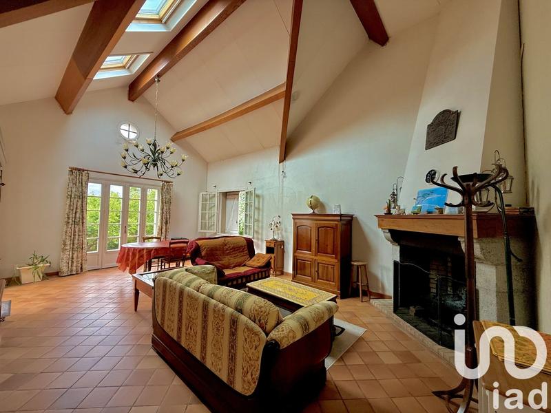 Maison - 138 m² - 5 pièces