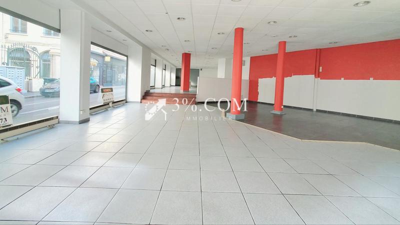 Local commercial - 160 m²