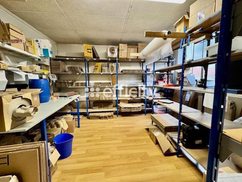 Bureau - 540 m² - 8 pièces