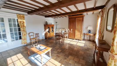 Maison - 141 m² - 5 pièces