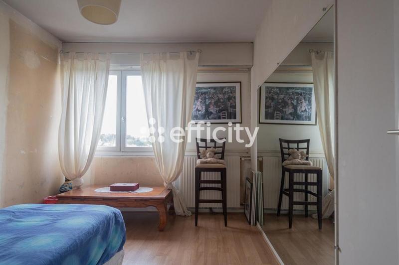 Appartement - 110 m² - 5 pièces