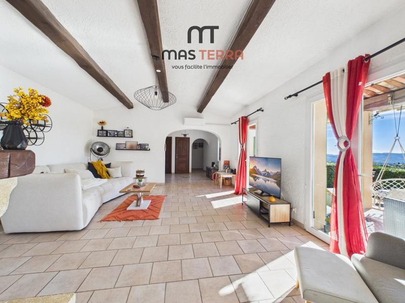 Villa - 223 m² - 9 pièces