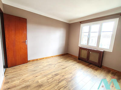 Appartement - 94 m² - 3 pièces