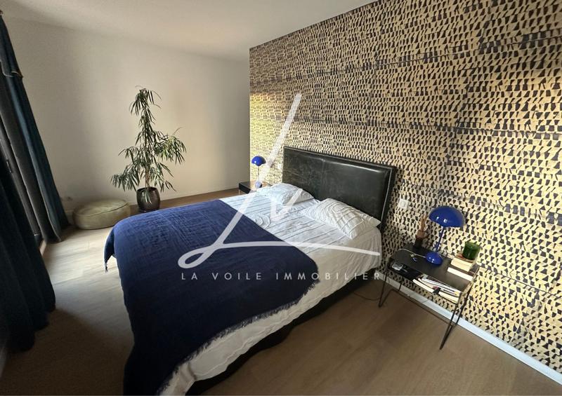 Duplex - 139 m² - 5 pièces