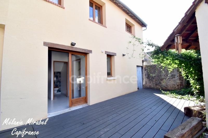 Maison de ville - 150 m² - 8 pièces