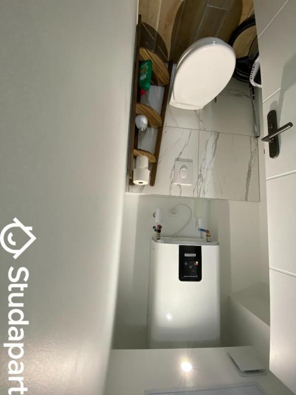 Chambre - 13 m² - 1 pièce