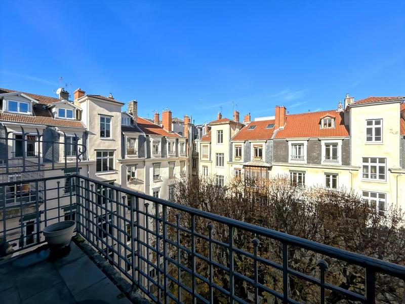 Appartement - 108 m² - 4 pièces