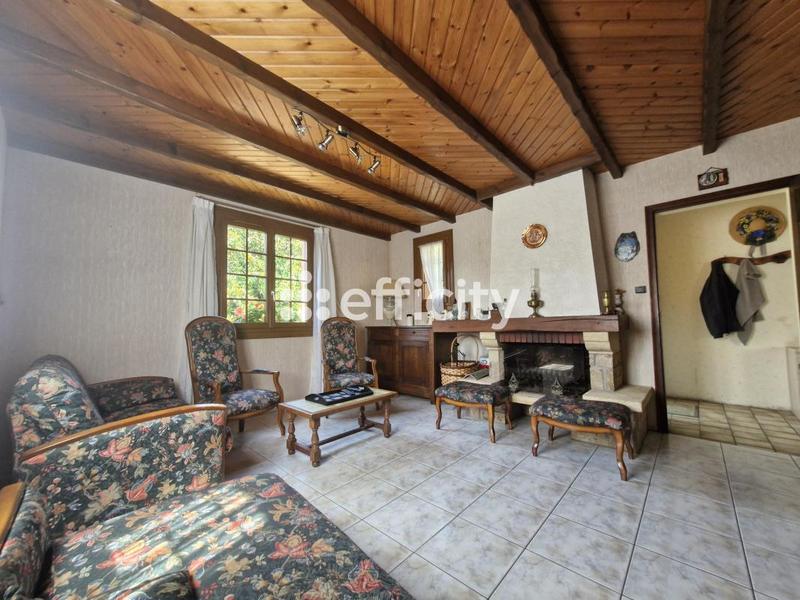 Maison - 111 m² - 5 pièces