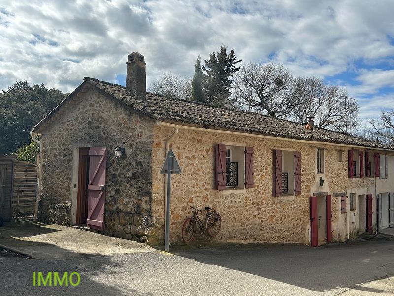 Maison - 111 m² - 6 pièces