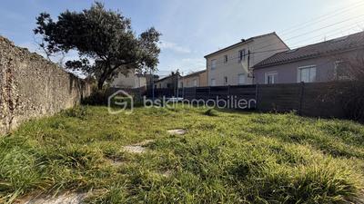 Maison - 80 m² - 3 pièces